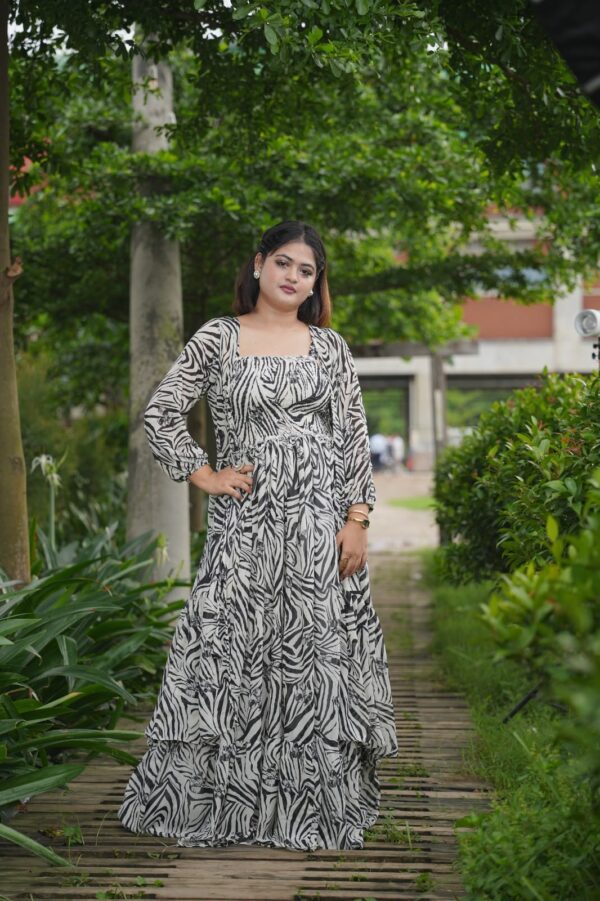 Royal Elegance | Premium Koty Gown - 113