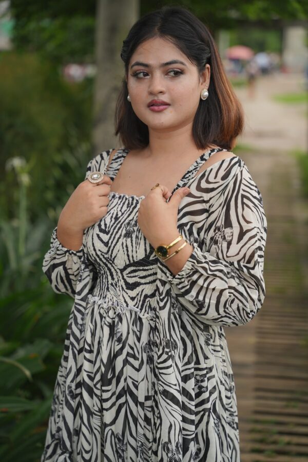 Royal Elegance | Premium Koty Gown - 113