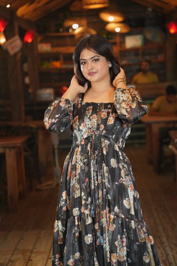 Royal Elegance | Premium Koty Gown - 118